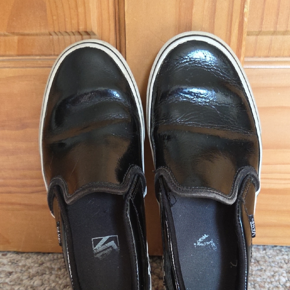 Black Slip-On Vans